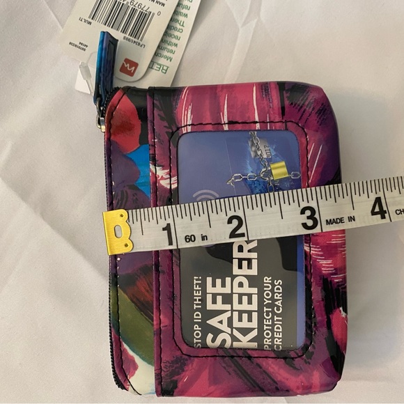 Mundi Pastel Floral Anna Indexer Safe Keeper Tri-Fold Wallet NWT - Picture 6 of 6